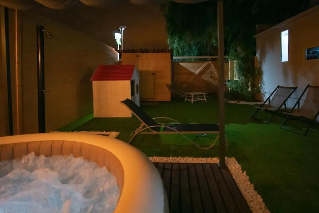 Private Paradise On Cozy Campsite, Jacuzzi, Netflix Las Galletas Apartment
